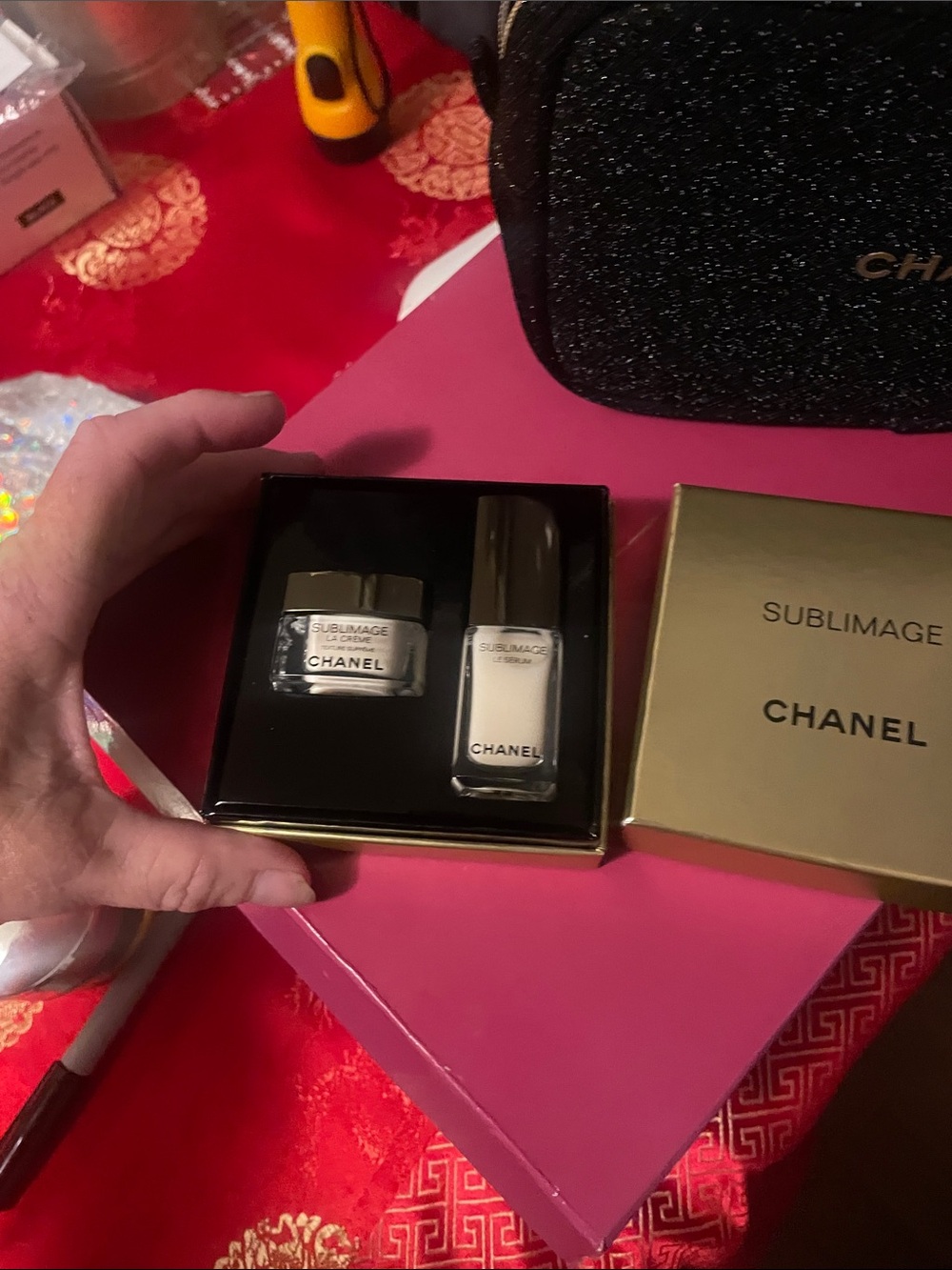 Chanel GWP and Sublimage set - Picture 17 of 17